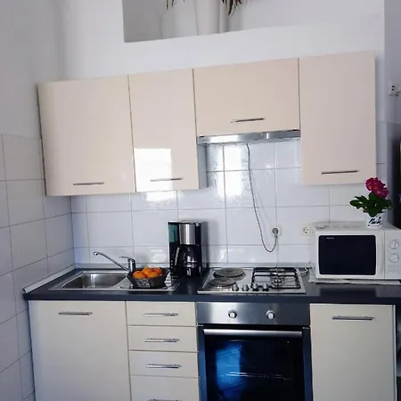 Abelia Sea View Pula