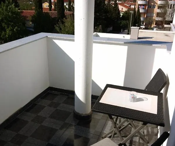 Abelia Sea View Lejlighed *