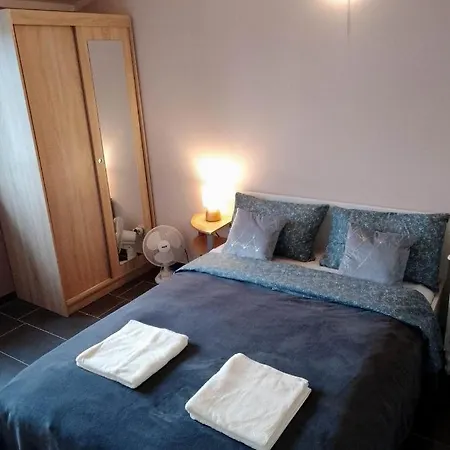Abelia Sea View Apartment